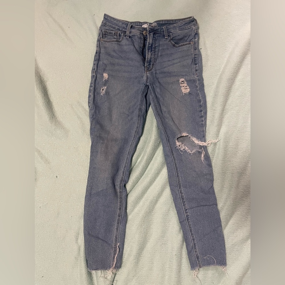 Light blue jeans super skinny high rise.